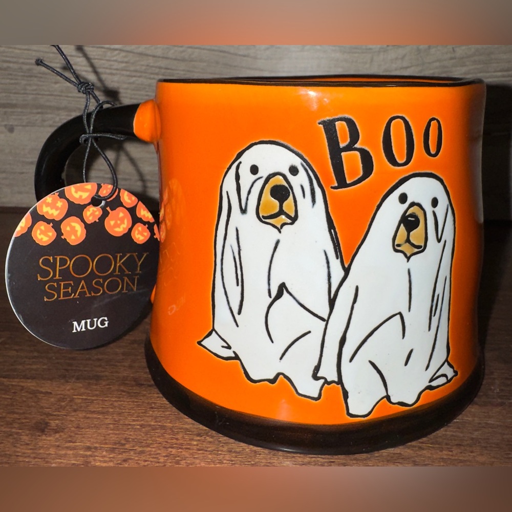 Cute 🥰 Halloween 🎃 Mug with Dogs 🐕 Dressing Up like Ghost 👻 by GLOBAL DESIGN